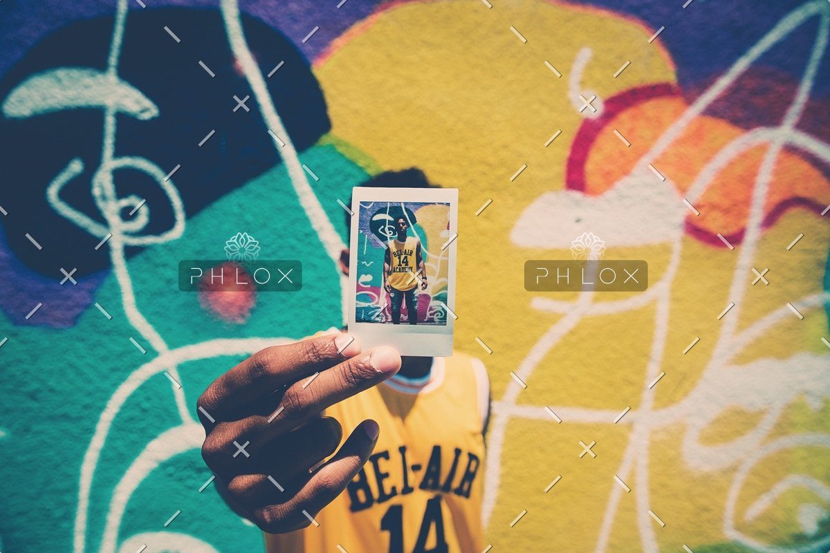 demo-attachment-340-photo-1466554735730-6281a8638806